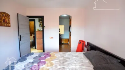 Flat on Calle del Pintor Pedro Camacho photo 15