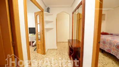 Apartment on Carrer de Fra Joan Tensa photo 28