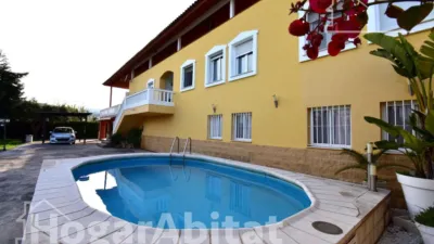Chalet on Carrer de Hort de la Boscà photo 2