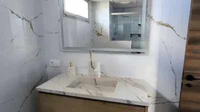 Top-floor flat in Carrer Santa Maria Mazzarello photo 17