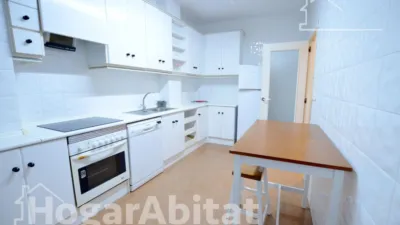 Flat on Rafael Altamira Street photo 12