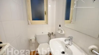 Flat on Rafael Altamira Street photo 31
