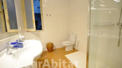 Flat on Rafael Altamira Street photo 32