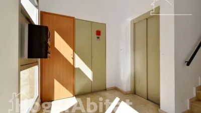 Flat on Calle del Alcalde Francisco Llorca photo 38