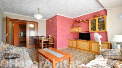 Flat on Calle del Alcalde Francisco Llorca photo 3