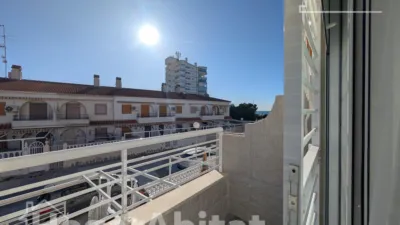 Terraced house in Carrer de Biar photo 17