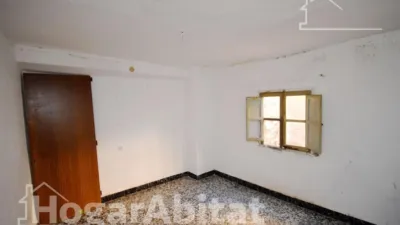 House on Aragol Street photo 31