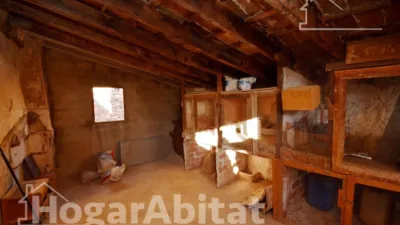 House on Aragol Street photo 43