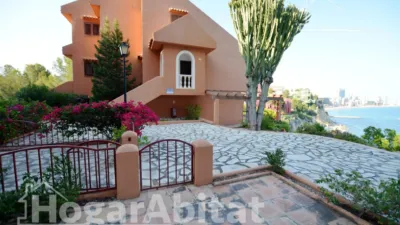 Terraced house on Avenida de la Manzanera photo 2
