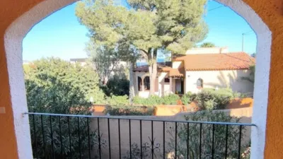Chalet on Maryvilla Street photo 24