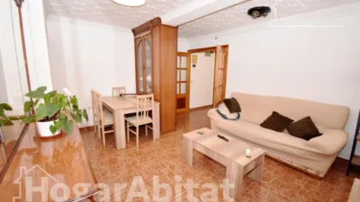 Apartment on Avinguda de Campanar photo 3