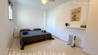 Flat on Carrer de Garcilaso photo 22