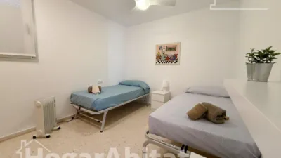 Flat on Carrer de Garcilaso photo 23