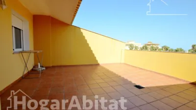 Attic in Carrer de la Milotxa photo 3