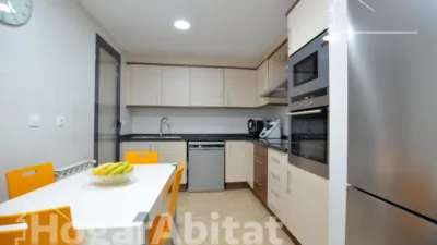 Flat on Calle Escriptor Josep Monleon photo 10