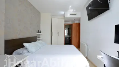 Flat on Calle Escriptor Josep Monleon photo 20