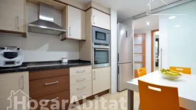 Flat on Calle Escriptor Josep Monleon photo 35