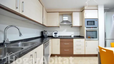 Flat on Calle Escriptor Josep Monleon photo 38