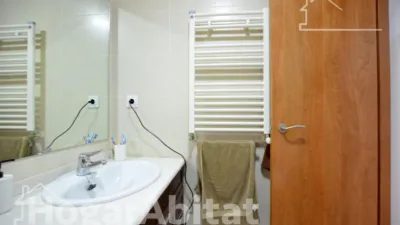 Flat on Calle Escriptor Josep Monleon photo 59