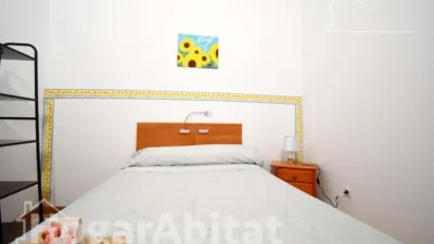Flat on Ferrocarril d'Alcoi Street photo 22