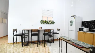 Flat on Ferrocarril d'Alcoi Street photo 38