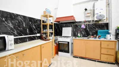 Flat on Ferrocarril d'Alcoi Street photo 39