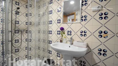 Flat on Ferrocarril d'Alcoi Street photo 41