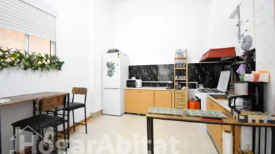 Flat on Ferrocarril d'Alcoi Street photo 6