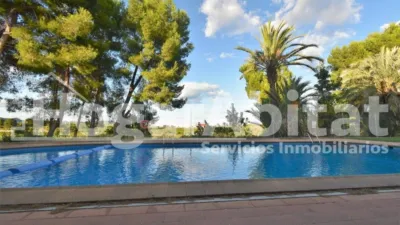 Terraced house on Calle de la Paleta photo 2