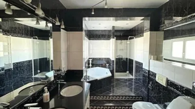 Chalet en Carrer Falconera photo 12