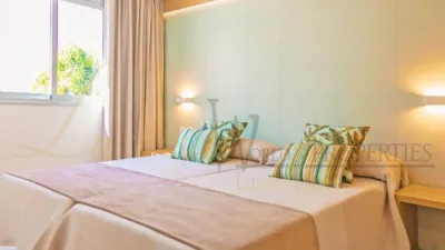Apartamento en venta en Avenida de San Francisco, Los Cristianos (Arona) de 195.000 €