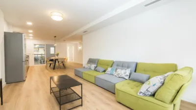 Habitación en alquiler en Calle Joan Carles I, Número 19, Centro (Distrito Núcleo Urbano. Elx - Elche) de 360 €<span>/mes</span>