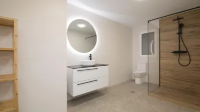 Habitación en alquiler en Calle Joan Carles I, Número 19, Centro (Distrito Núcleo Urbano. Elx - Elche) de 360 €<span>/mes</span>