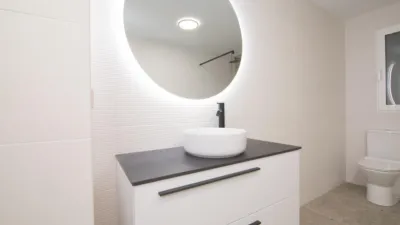 Habitación en alquiler en Calle Joan Carles I, Número 19, Centro (Distrito Núcleo Urbano. Elx - Elche) de 360 €<span>/mes</span>