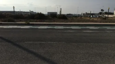 Terreno en venta en Calle Llano San Jose, Número 2068 - Vista 2