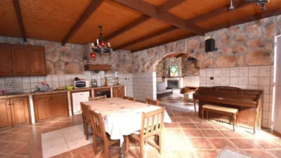 Chalet in Alzabares photo 14