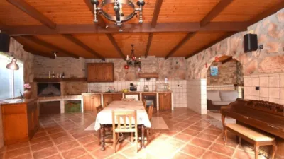 Chalet in Alzabares photo 16
