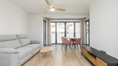 Piso en alquiler en Carrer de Josep María Buck, 41, Pont Nou (Distrito Núcleo Urbano. Elx - Elche) de 900 €<span>/mes</span>