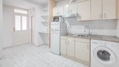 Piso en alquiler en Calle de Santa Feliciana - Imagen 5