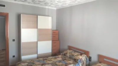 Casa pareada en venta en Calle Cervantes, Alagón de 250.444 €