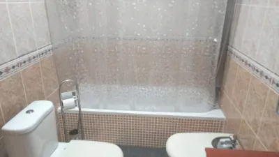 Casa pareada en venta en Calle Cervantes, Alagón de 250.444 €