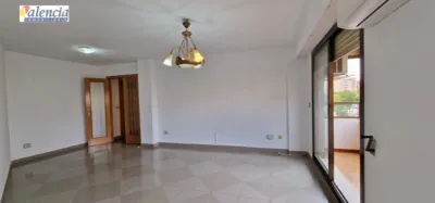 Apartment in Patraix photo 3