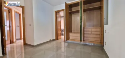 Apartment in Patraix photo 8
