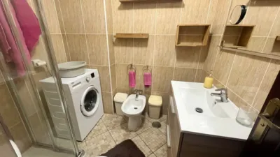 Apartment for sale on Avenida Quinto Centenario, No. 7 photo 12