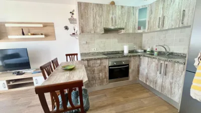 Apartment for sale on Avenida Quinto Centenario, No. 7 photo 3
