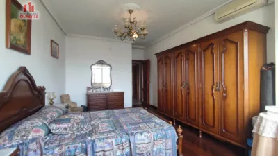 Casa en venta en Vista Hermosa, Vistahermosa (Ourense Capital) de 300.000 €
