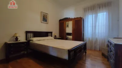 Casa en venta en Vista Hermosa, Vistahermosa (Ourense Capital) de 300.000 €