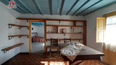 House in the Surroundings photo 11