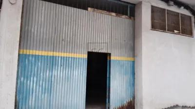 Garaje en venta en Calle del Mosteiro de Monfero - Més
