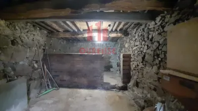 House in the Surroundings photo 11